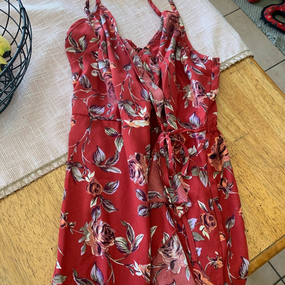 Super cute floral dress